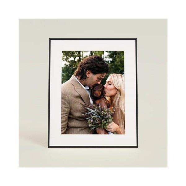 Aura Walden 15-inch WiFi Digital Picture Frame Textured Mat Open Box