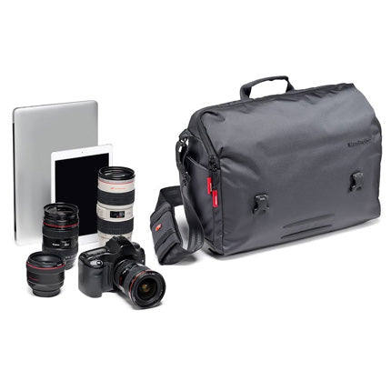 Manfrotto Lifestyle Manhattan Speedy 30 Messenger Bag for DSLR/Mirrorless Camera